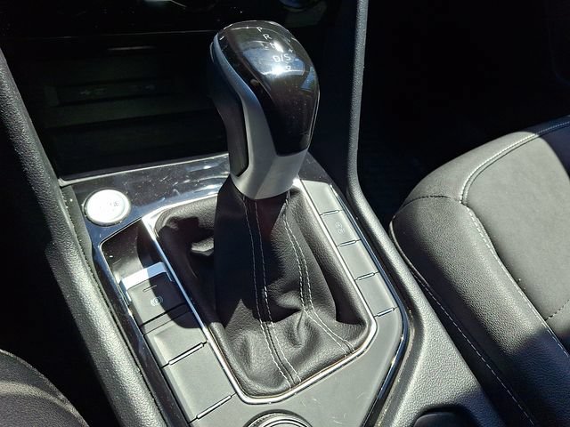 Certified 2024 Volkswagen Taos SE AWD/4WD image 14