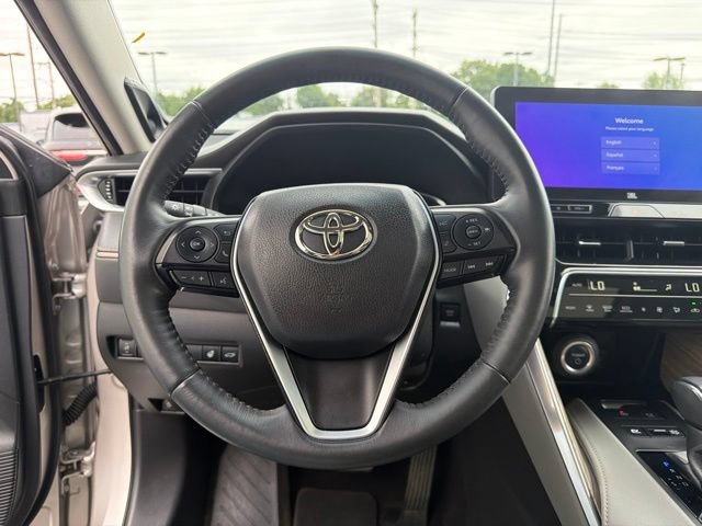 Used 2023 Toyota Venza Limited AWD/4WD image 23
