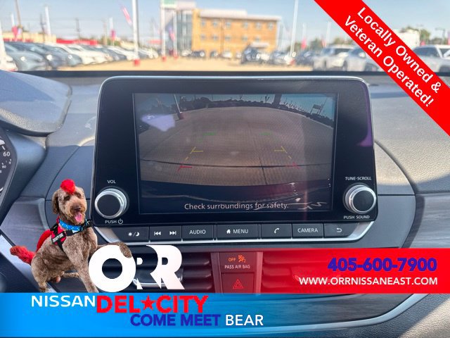 Used 2025 Nissan Altima 2.5 SV FWD image 23