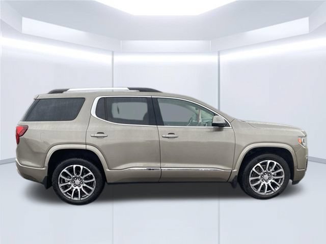 Used 2023 GMC Acadia Denali w/ Denali Ultimate Package AWD/4WD image 5