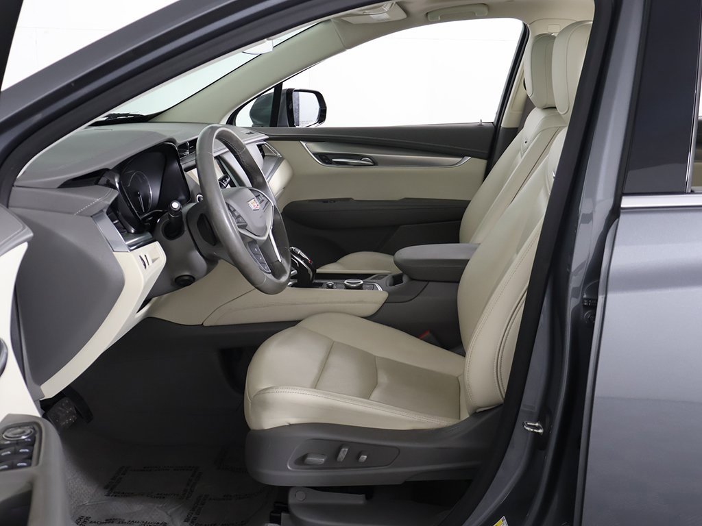 Used 2022 Cadillac XT5 Premium Luxury image 27