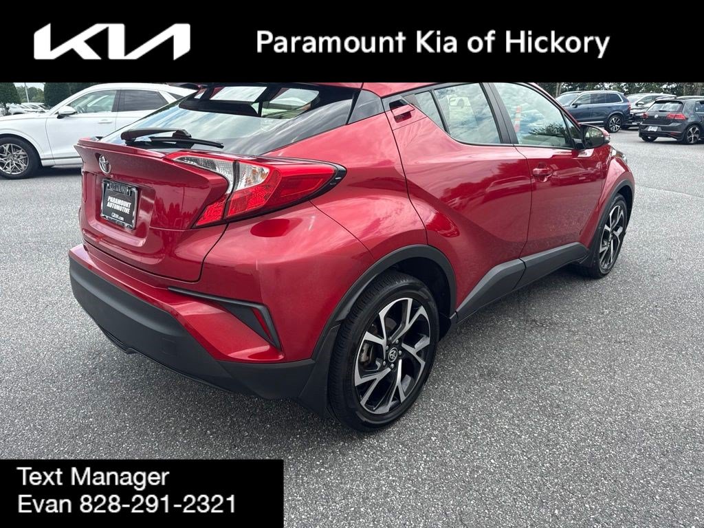 Used 2021 Toyota C-HR XLE FWD image 7