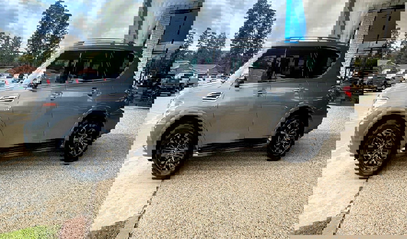 Used 2019 Nissan Armada Platinum w/ Captain's Chairs Package image 4