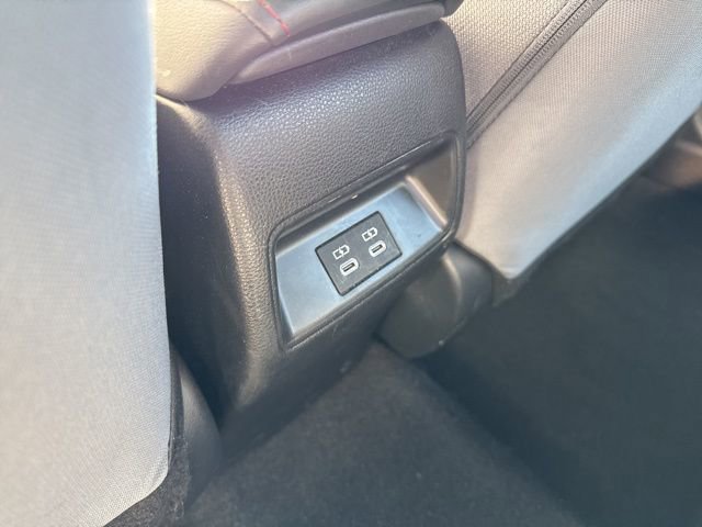 Used 2024 Toyota Corolla SE image 28