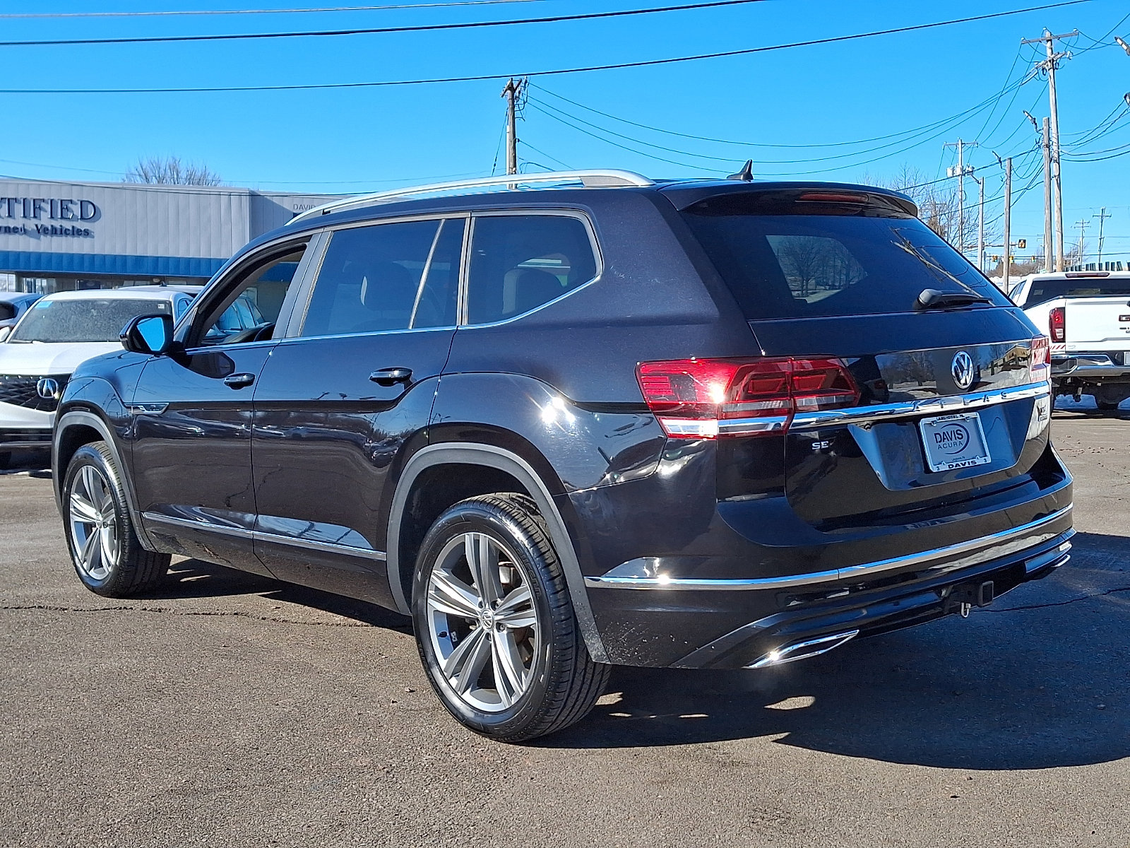 Used 2019 Volkswagen Atlas SE w/ Panoramic Sunroof Package image 6