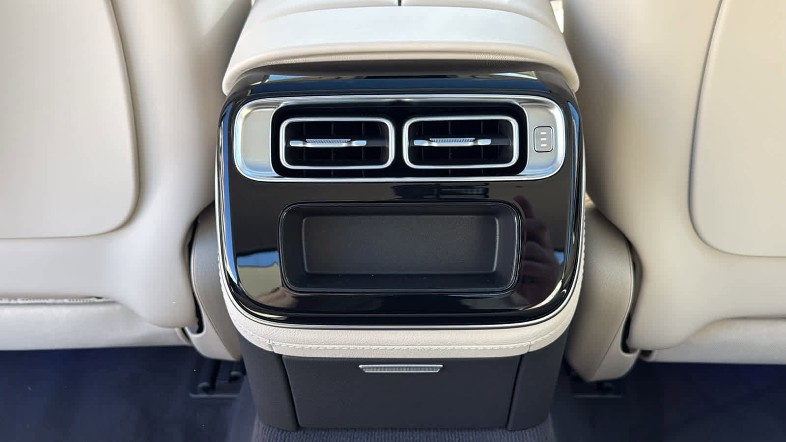 New 2026 Mercedes-Benz S 580 4MATIC Sedan image 30