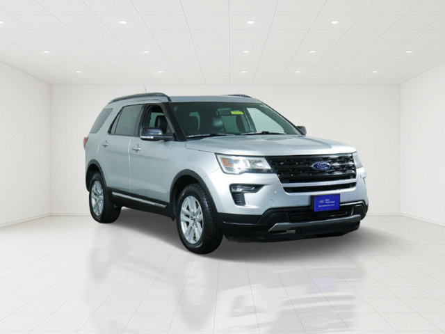 Certified 2018 Ford Explorer XLT w/ Equipment Group 202A