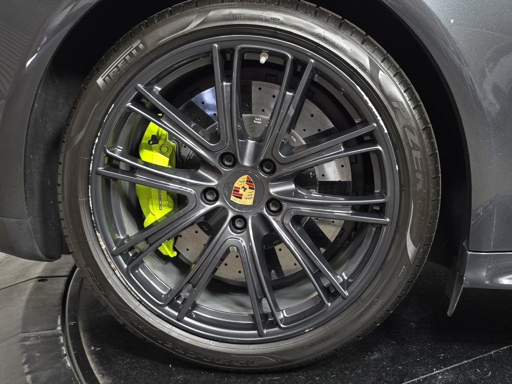 Used 2018 Porsche Panamera Turbo S AWD/4WD image 29
