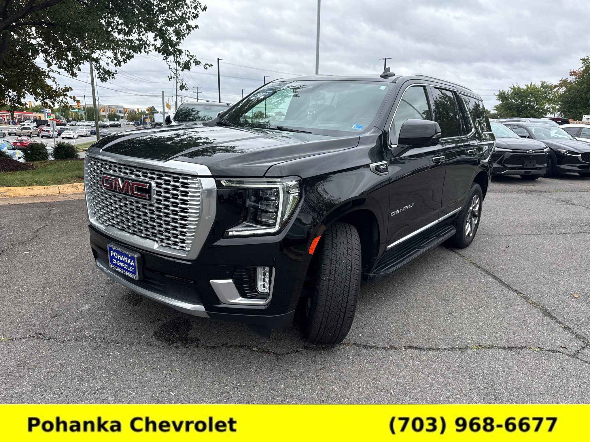 Certified 2023 GMC Yukon Denali AWD/4WD image 3