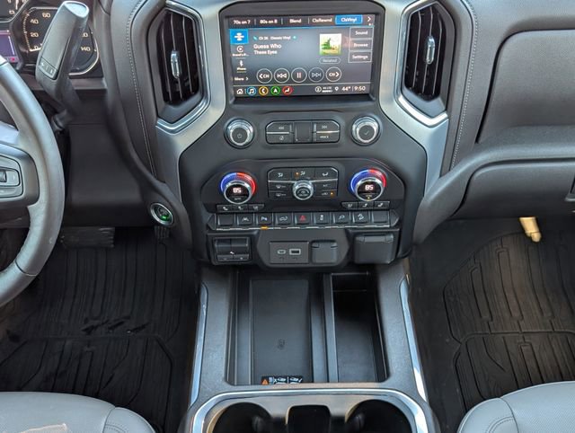 Used 2022 GMC Sierra 1500 SLT w/ SLT Premium Plus Package image 7