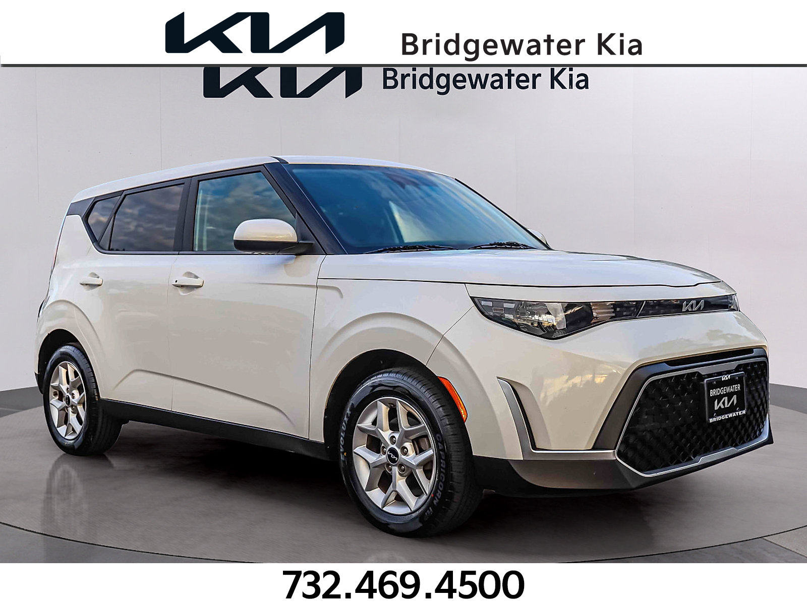 Certified 2023 Kia Soul S FWD image 1