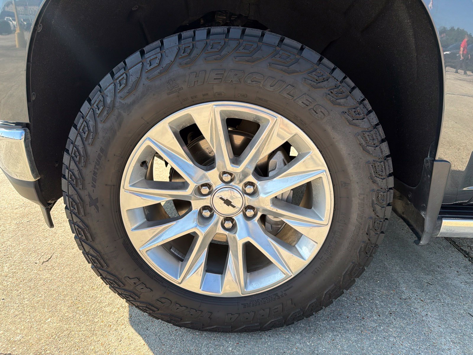 Used 2021 Chevrolet Silverado 1500 LTZ w/ Safety Package II RWD image 7