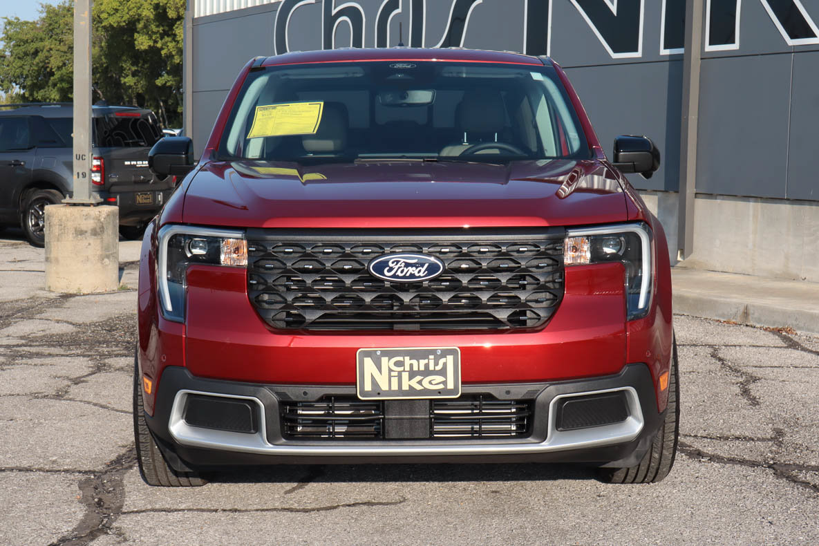 Used 2026 Ford Maverick Lariat w/ 4K Tow Package AWD/4WD image 2
