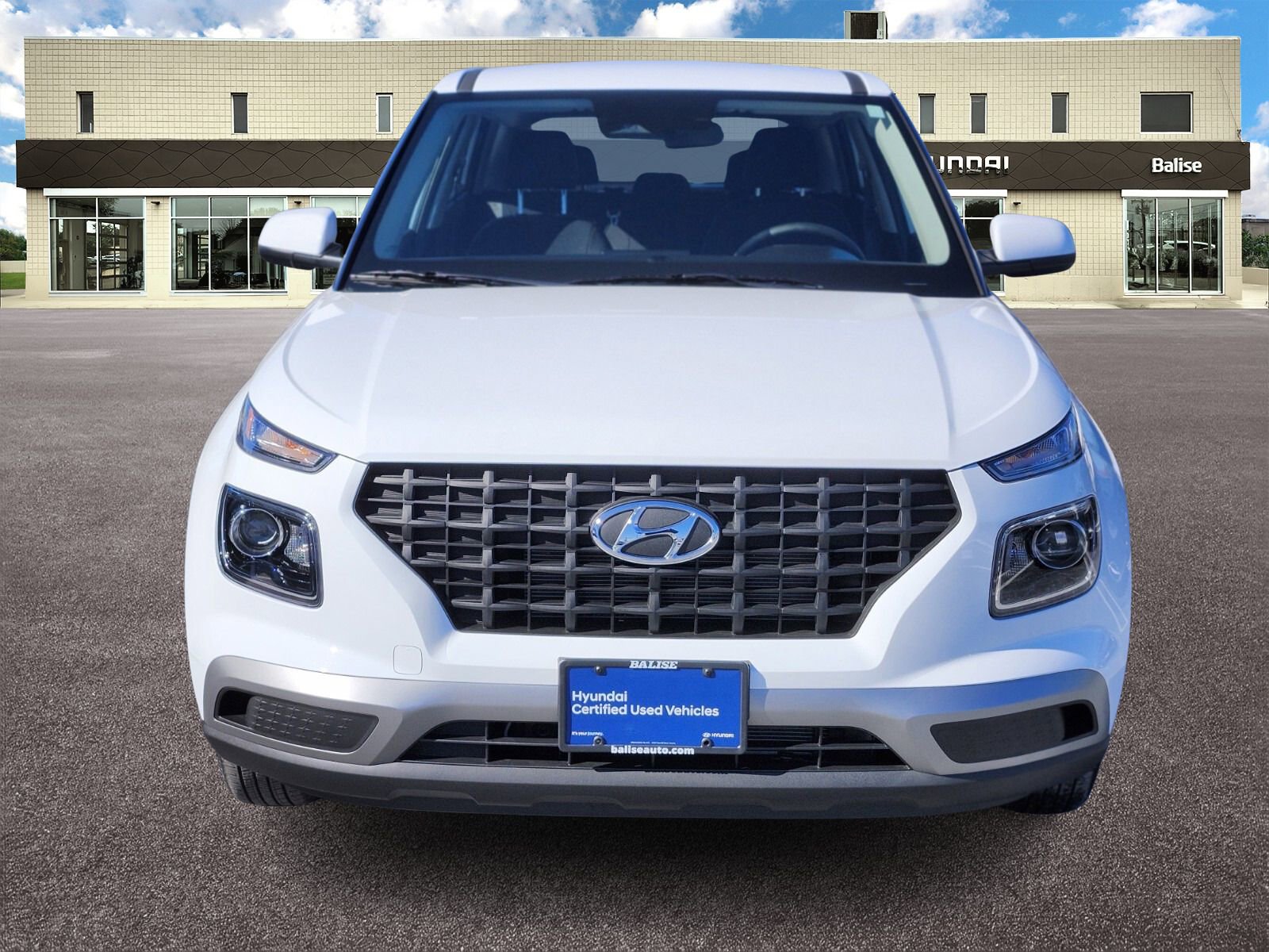 Certified 2026 Hyundai Venue SE image 8