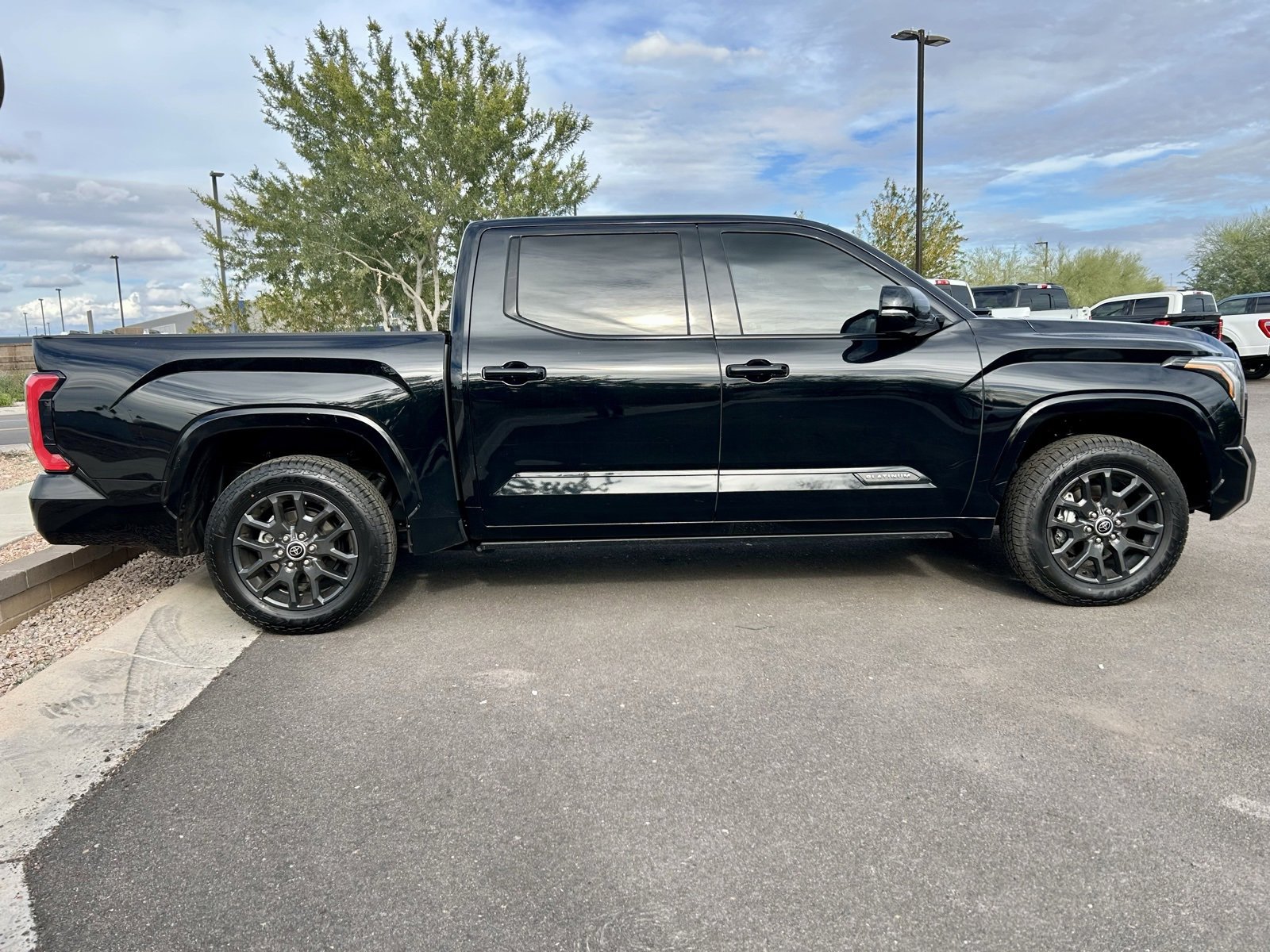 Used 2023 Toyota Tundra Platinum w/ Advanced Package image 2