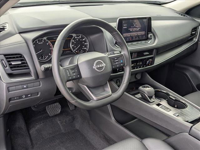Certified 2025 Nissan Rogue SV w/ SV Premium Package FWD image 10