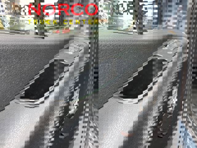 Used 2019 Mercedes-Benz Sprinter 144 image 16