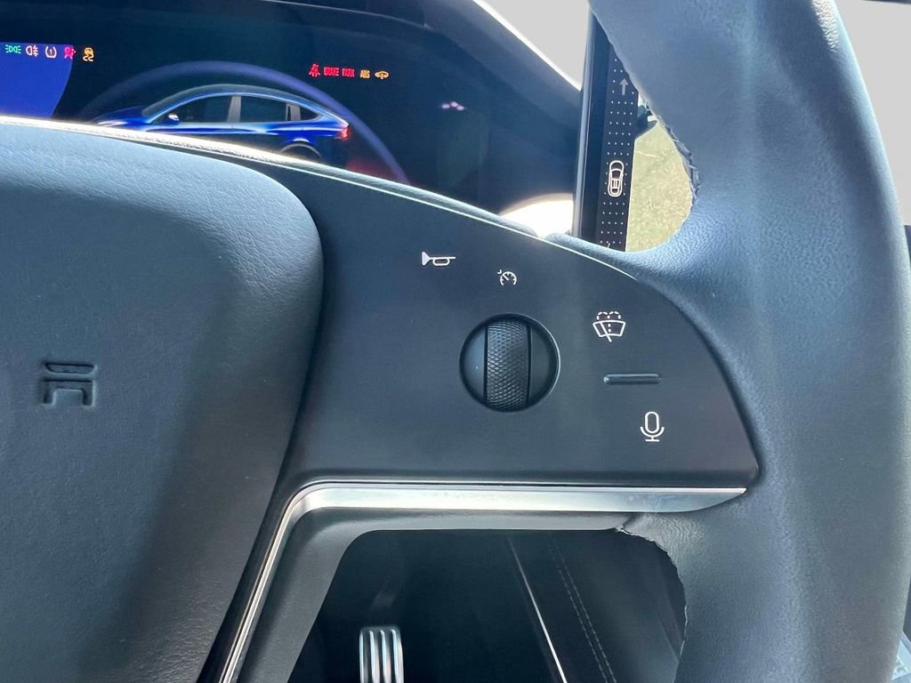 Used 2023 Tesla Model X AWD/4WD image 24