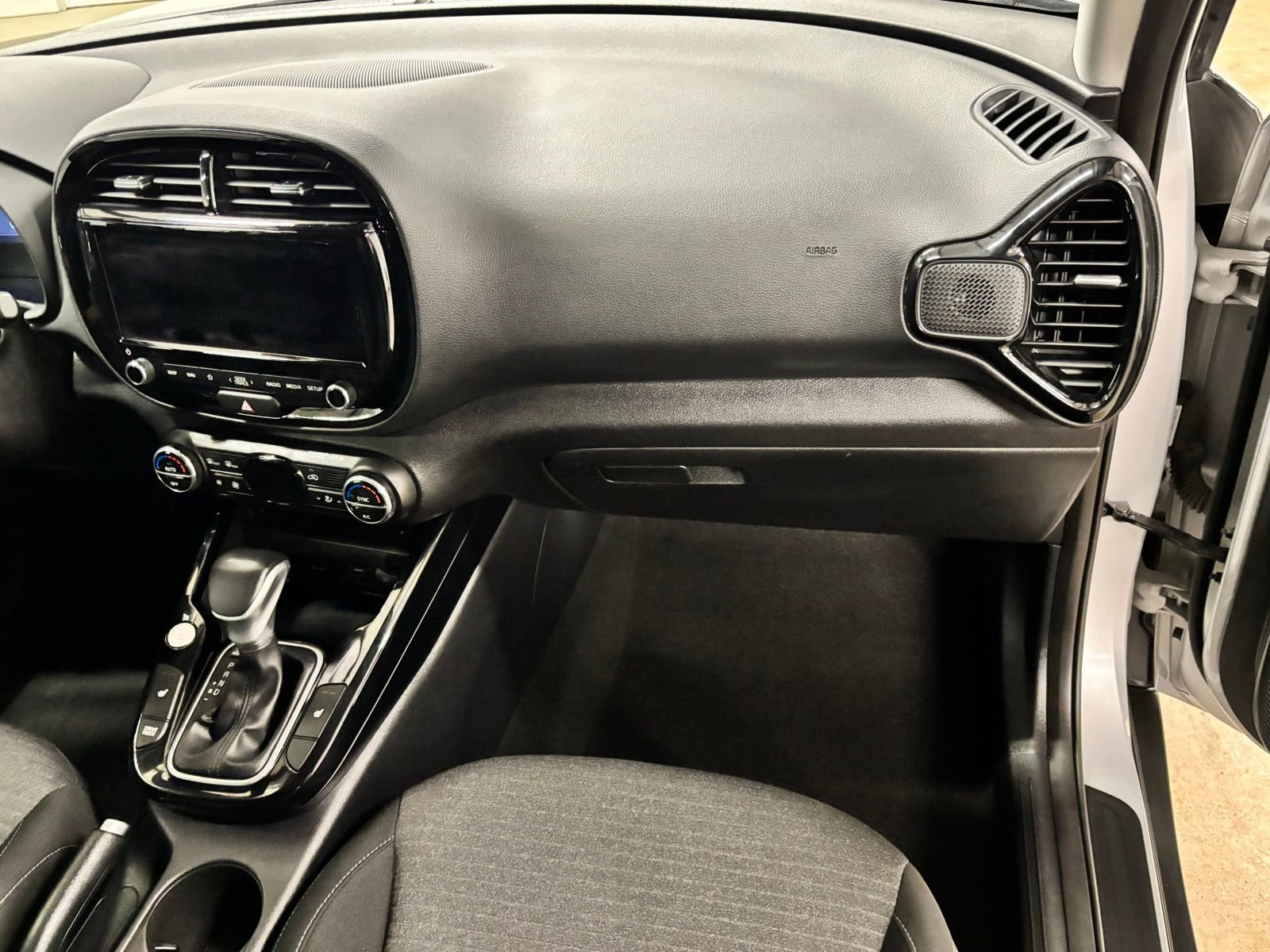 Used 2020 Kia Soul EX FWD image 20
