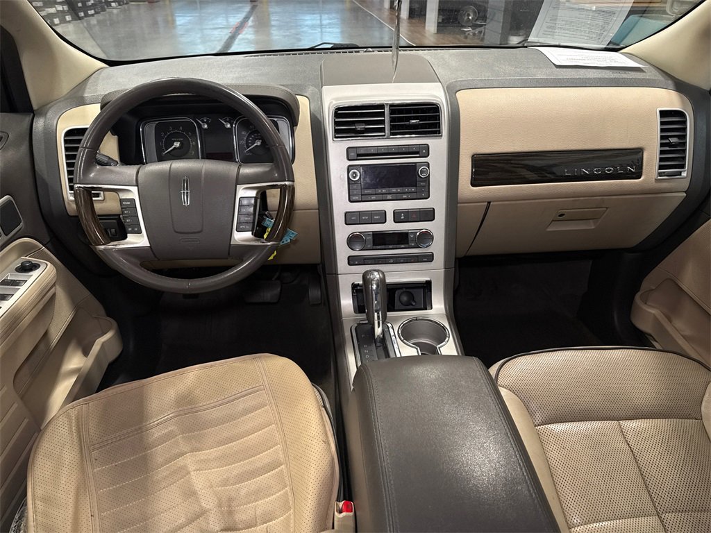 Used 2008 Lincoln MKX 2WD image 10