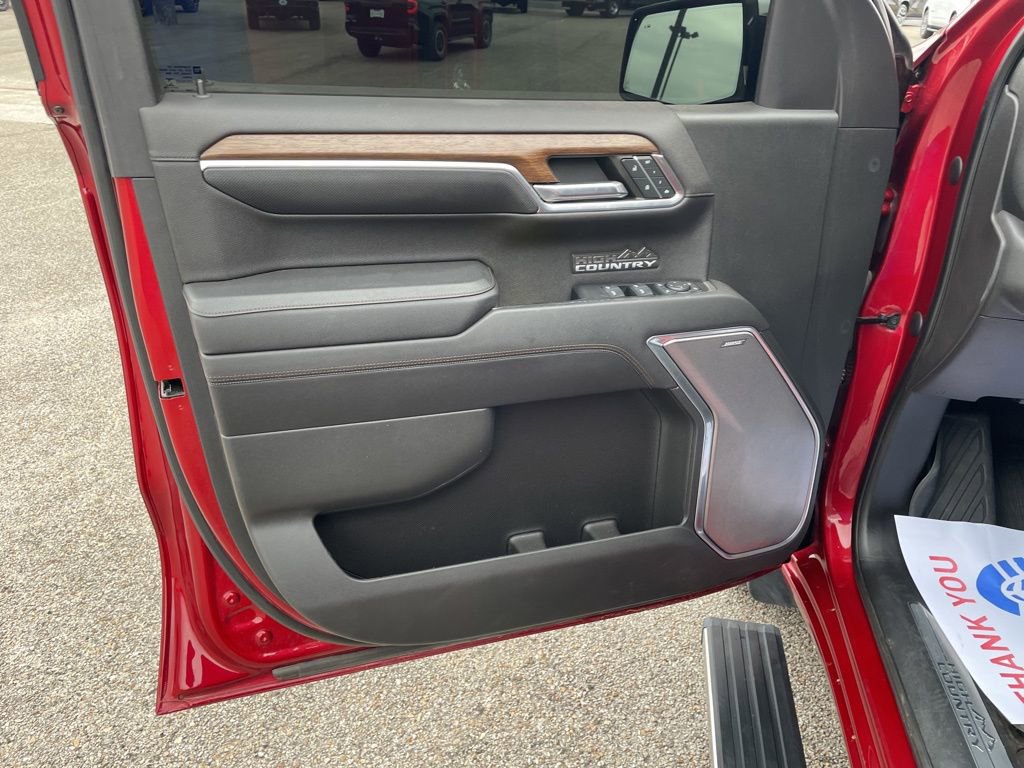 Used 2023 Chevrolet Silverado 1500 High Country image 14