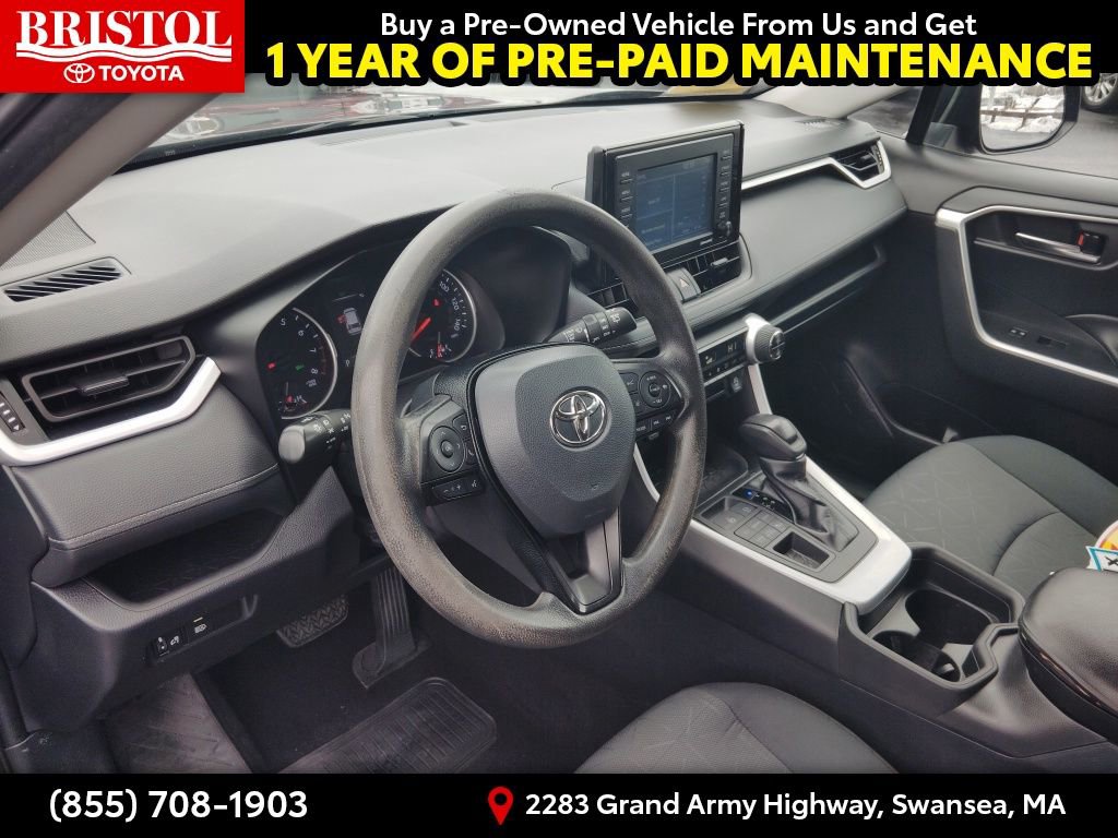 Used 2021 Toyota RAV4 XLE image 13