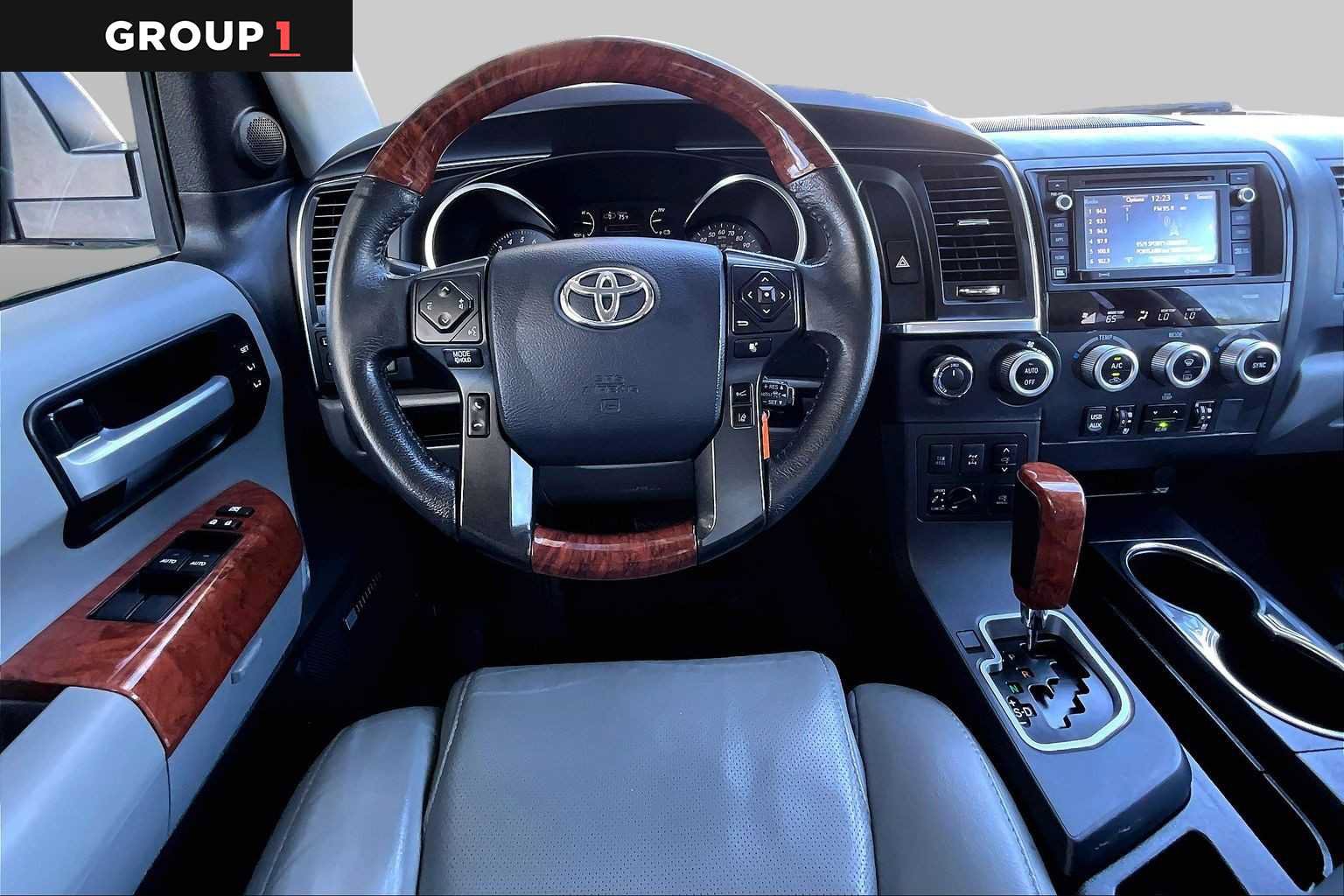 Certified 2019 Toyota Sequoia Platinum AWD/4WD image 6