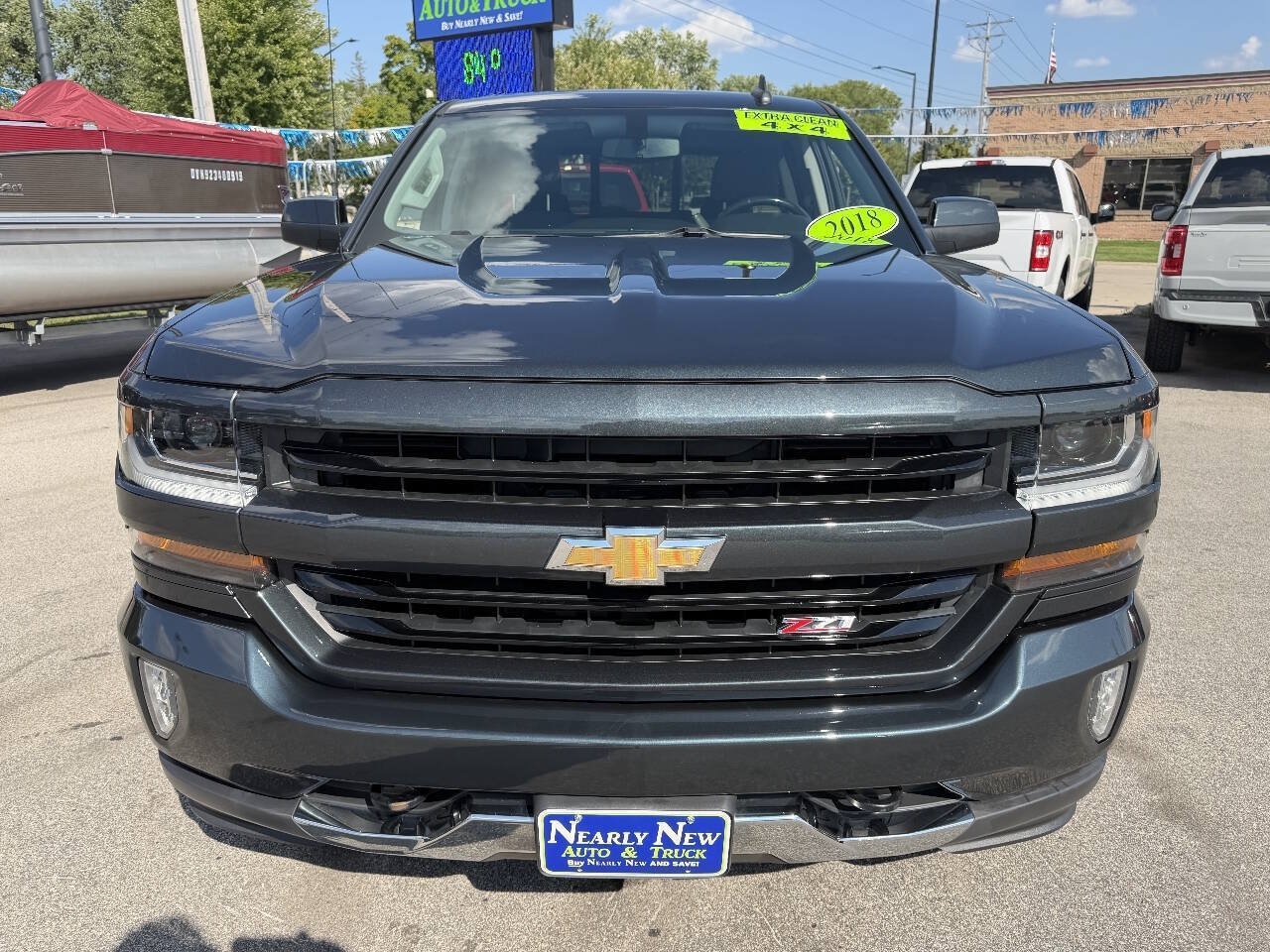 Used 2018 Chevrolet Silverado 1500 LT w/ All Star Edition AWD/4WD image 2