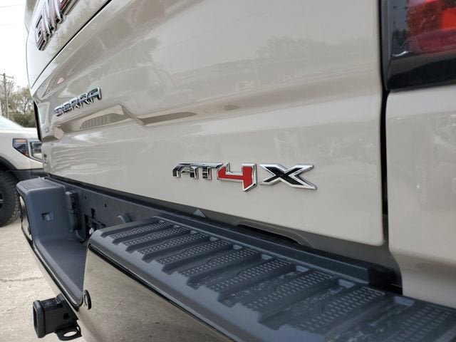 New 2026 GMC Sierra 1500 AT4X AWD/4WD image 9