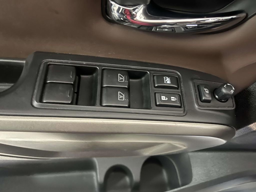 Certified 2023 Nissan Titan Platinum Reserve w/ Off Road Protection Package image 16