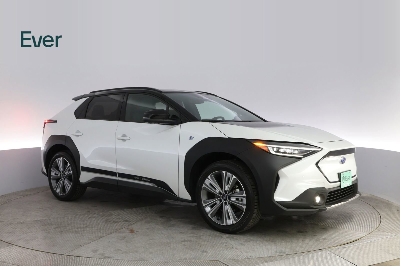 Used 2024 Subaru Solterra Touring w/ Touring Package image 14