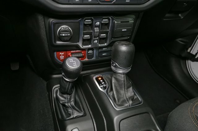 Used 2026 Jeep Gladiator Mojave AWD/4WD image 26