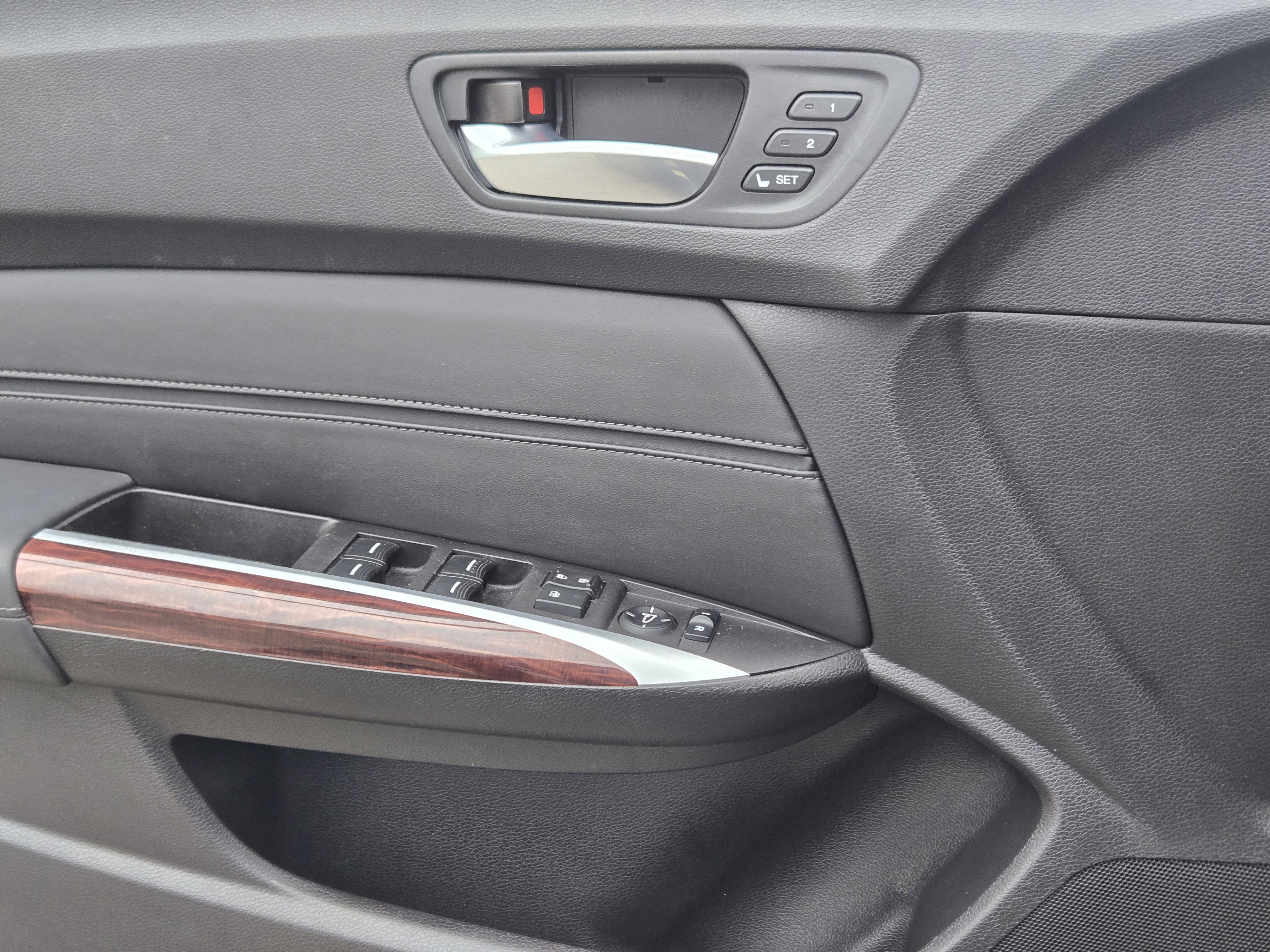 Used 2016 Acura TLX V6 SH-AWD w/ Advance Package image 24