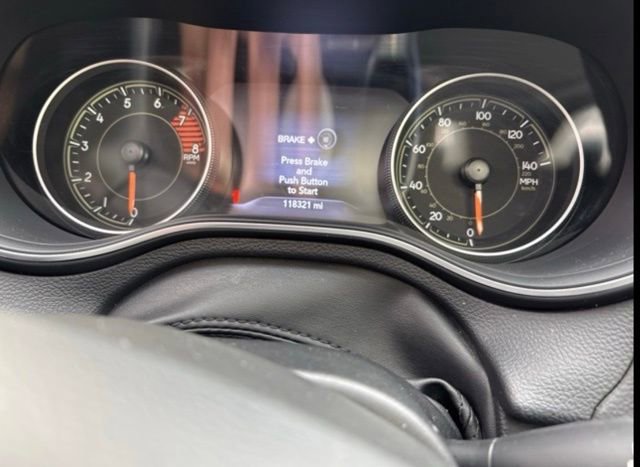 Used 2020 Jeep Cherokee High Altitude image 9