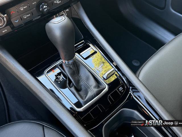 New 2026 Jeep Compass Limited image 23