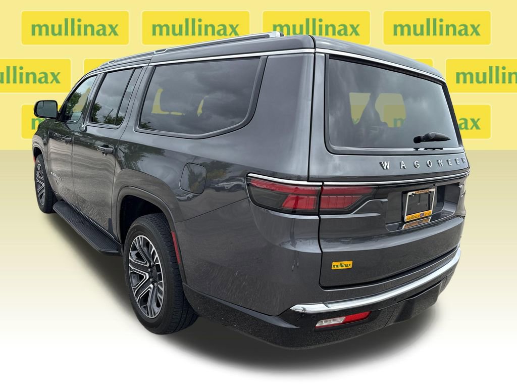 Used 2024 Jeep Wagoneer L Series II image 8