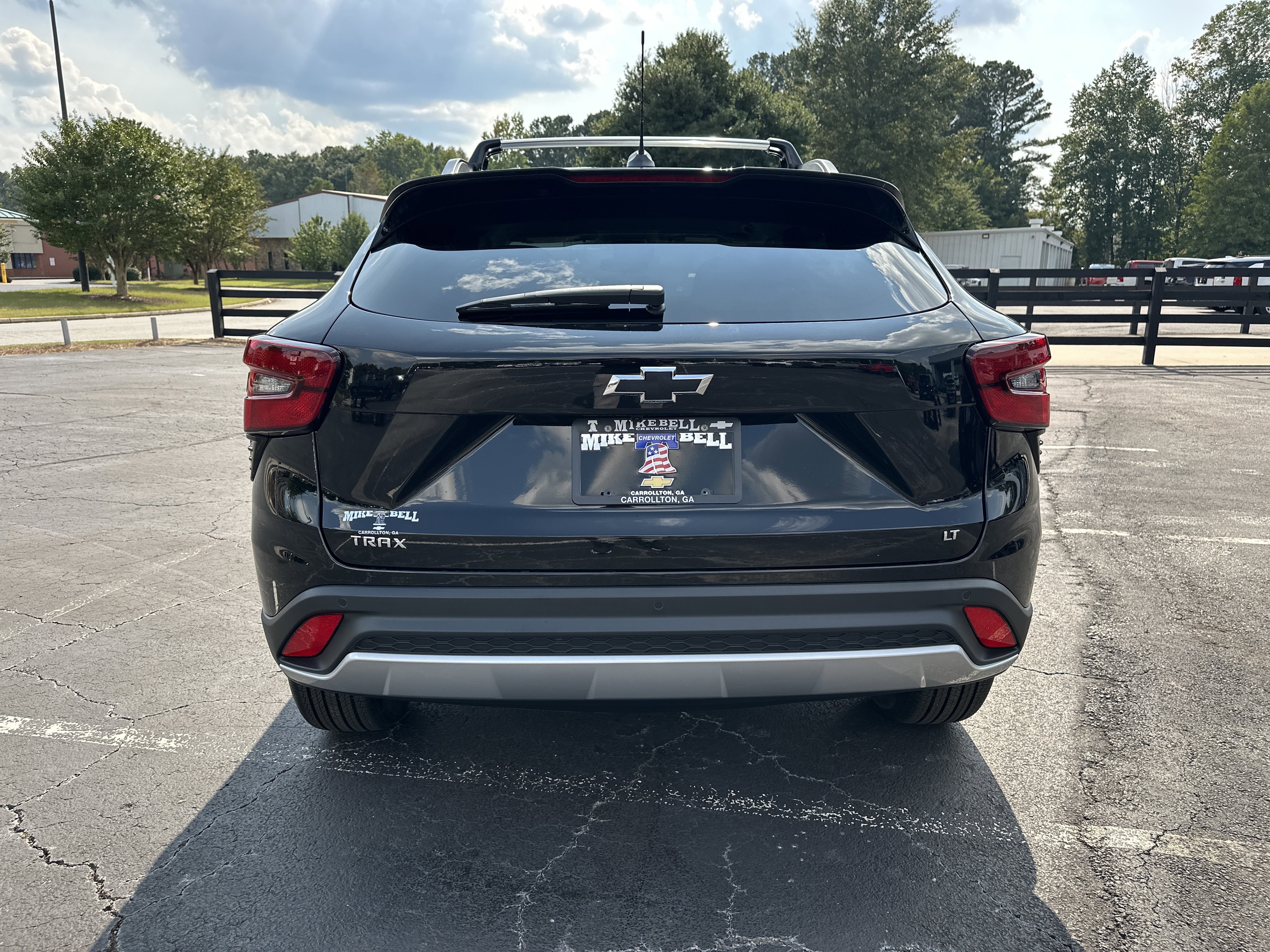 New 2026 Chevrolet Trax LT w/ Driver Confidence Package FWD image 8