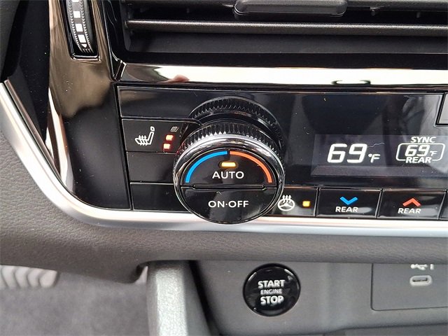 New 2025 Nissan Rogue SL w/ Tech Package image 21