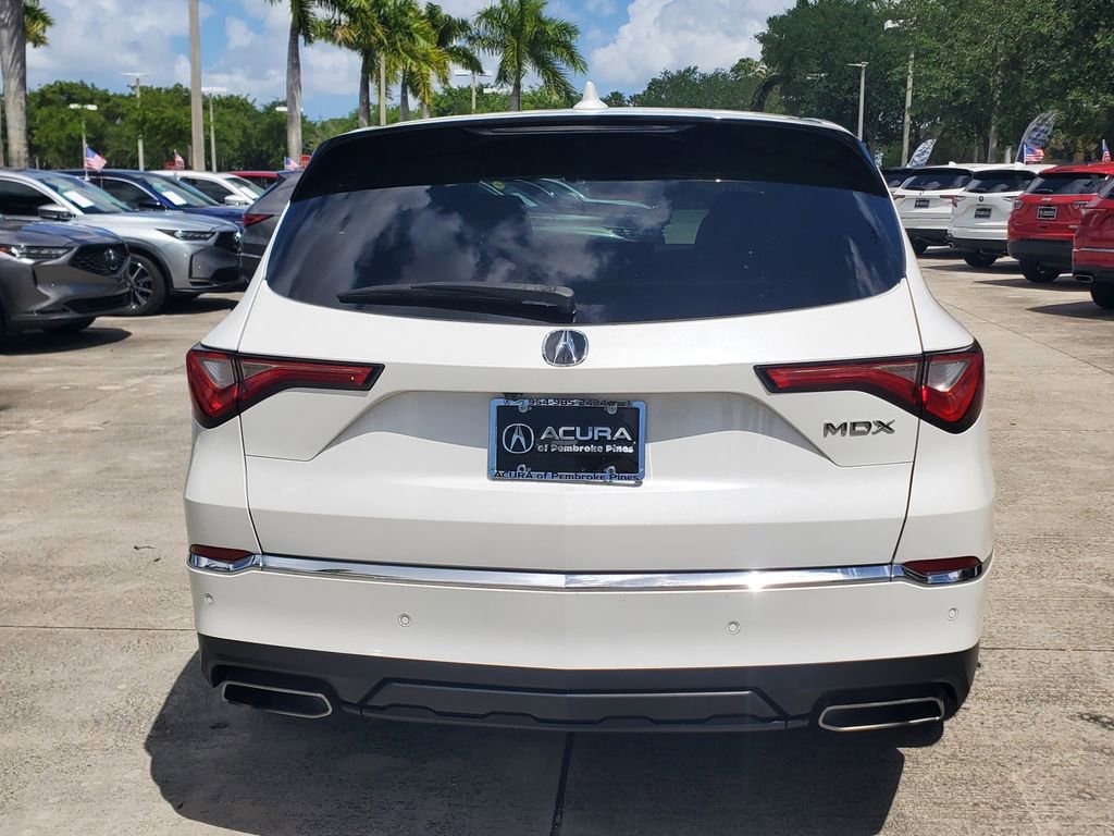 Certified 2022 Acura MDX FWD w/ Technology Package image 6