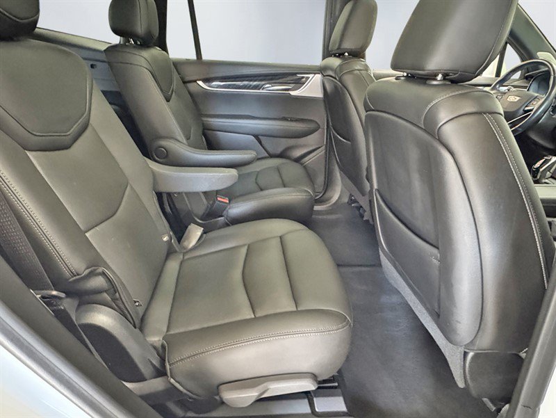 Used 2022 Cadillac XT6 Premium Luxury AWD/4WD image 27