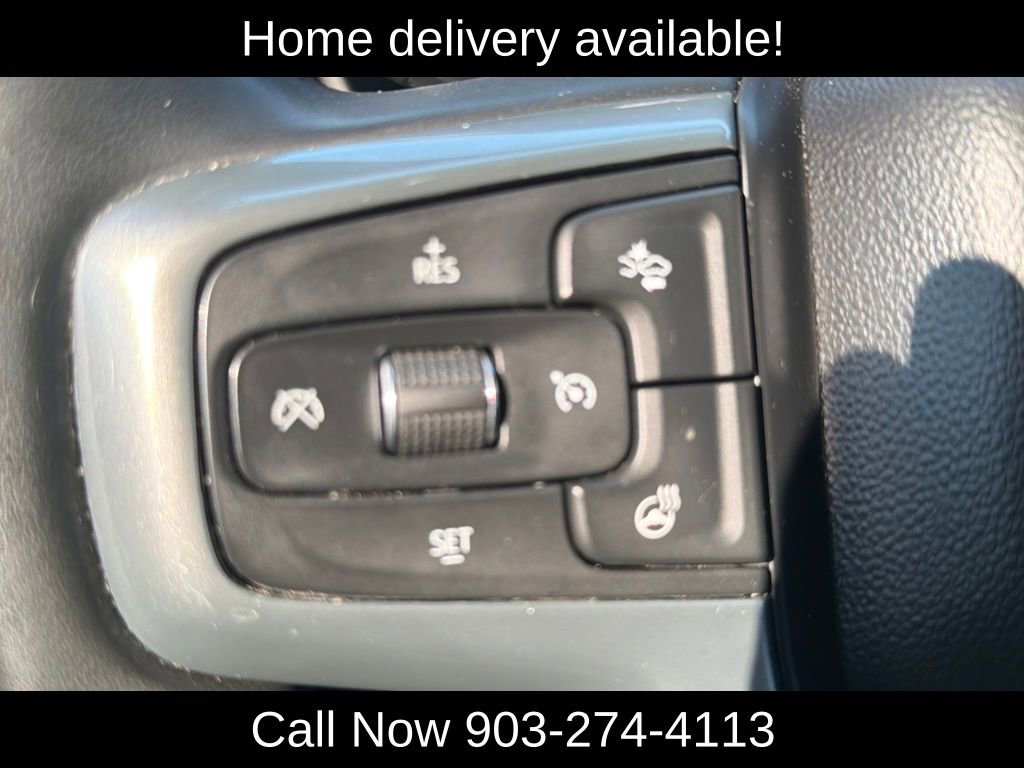 Used 2023 Chevrolet Suburban Premier image 21