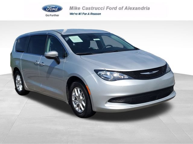 Used 2023 Chrysler Voyager LX FWD video 1