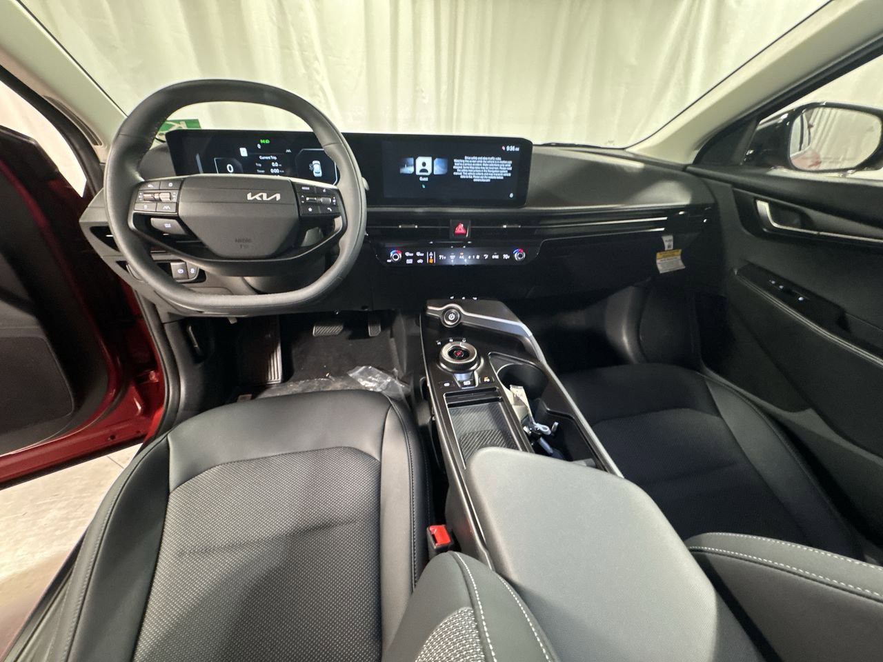 New 2025 Kia EV6 Light image 12