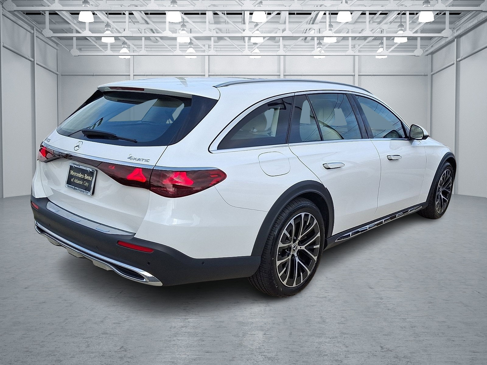 Certified 2024 Mercedes-Benz E 450 4MATIC All-Terrain Wagon image 7
