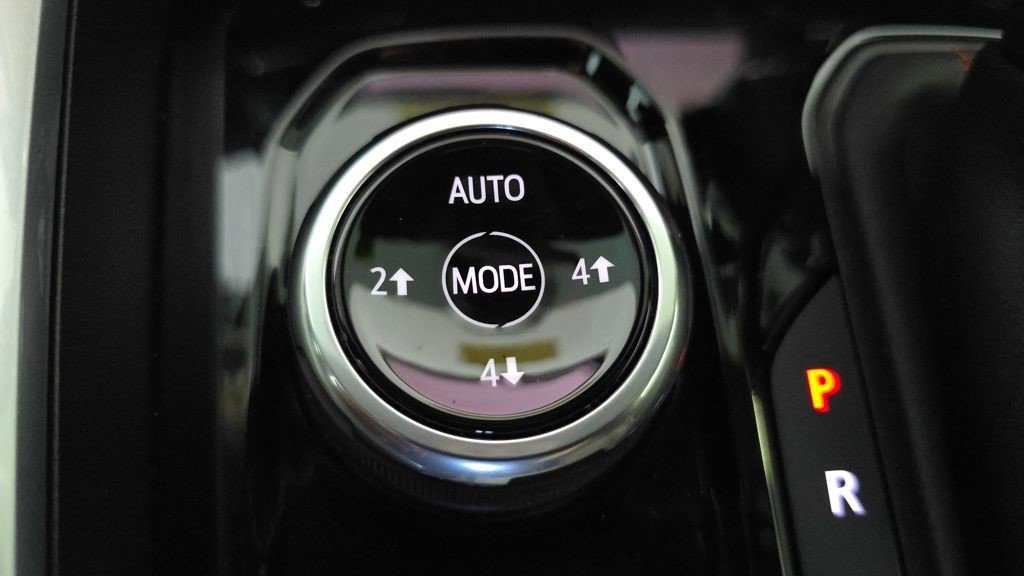 Certified 2024 Chevrolet Colorado Z71 w/ Z71 Convenience Package 2 image 26