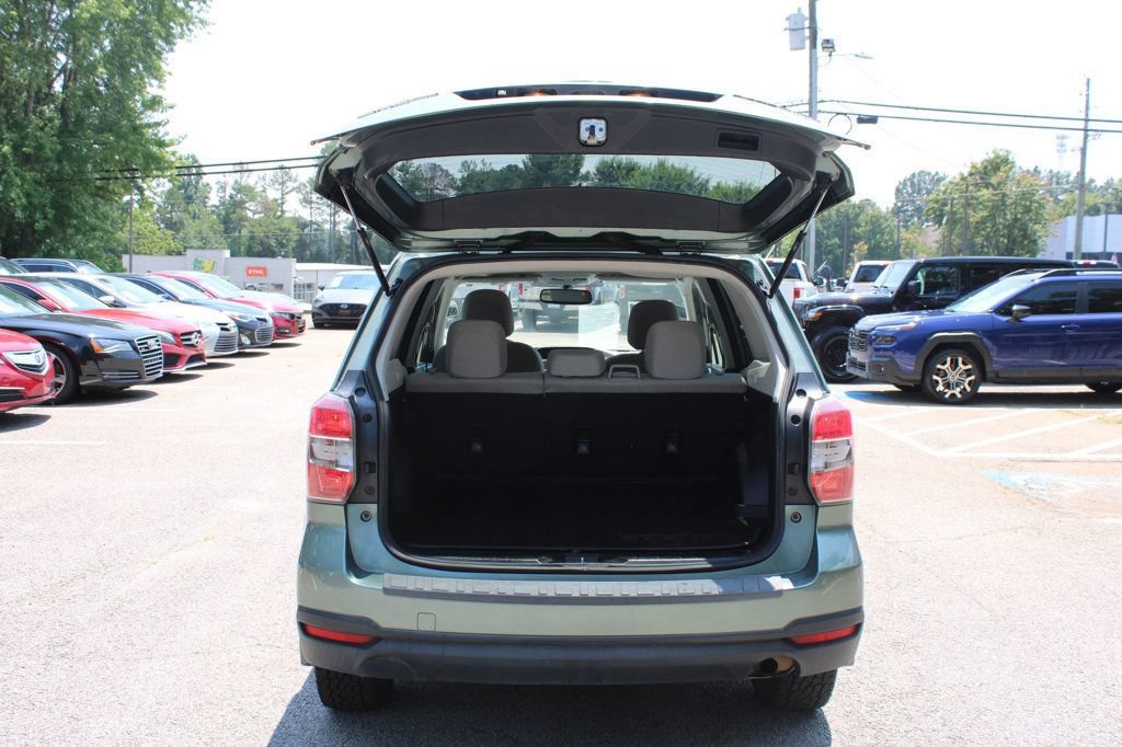 Used 2015 Subaru Forester 2.5i Premium w/ Popular Package #2 AWD/4WD image 9