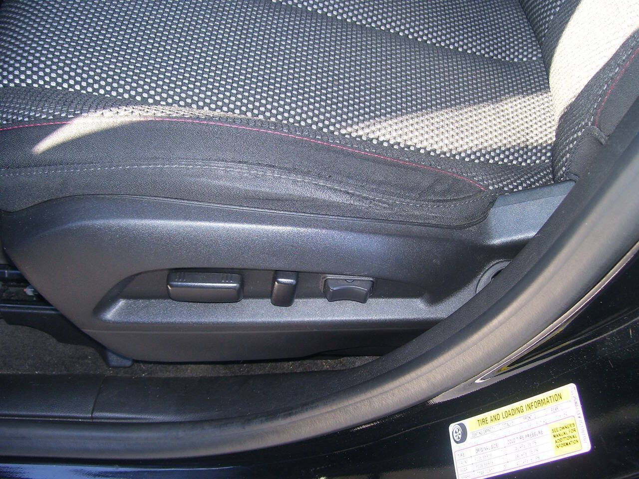 Used 2016 Chevrolet Equinox LT w/ Convenience Package FWD image 11