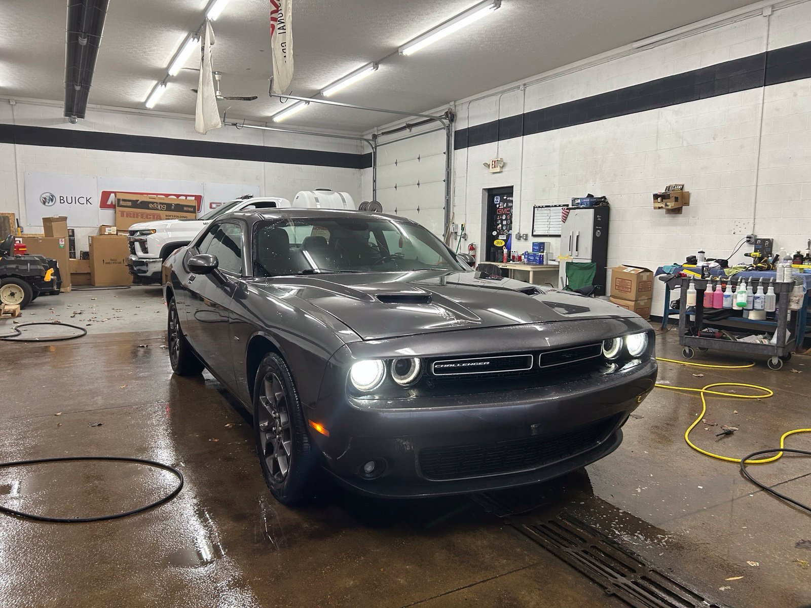Used 2018 Dodge Challenger GT w/ GT Interior Package AWD/4WD image 9