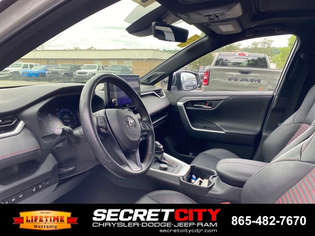Used 2023 Toyota RAV4 XSE w/ Weather Package AWD/4WD image 12