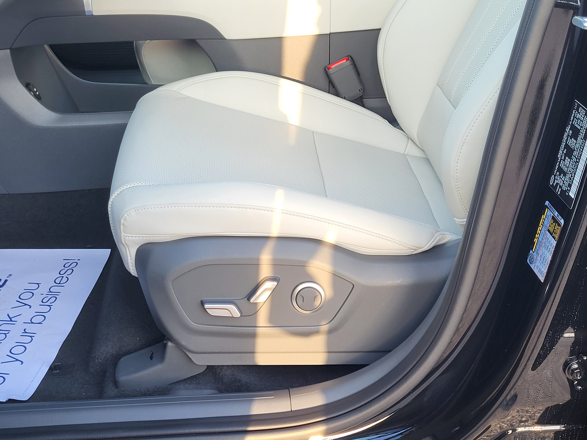 New 2027 Hyundai Santa Fe SEL w/ Tow & Go Package AWD/4WD image 19
